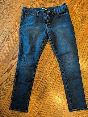 Levi's 711 woman's skinny jeans (32)